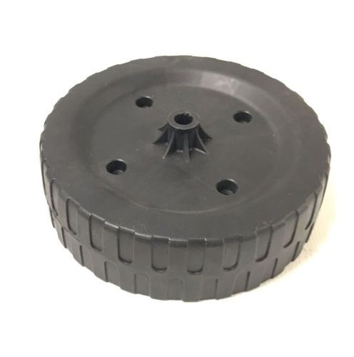 колесо на снегоуборочник 