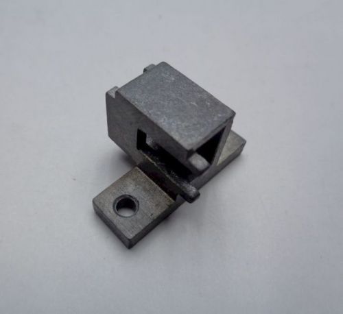 щеткодержатель п-40 (е-111)  (017) для перфоратора купить, цена, фото, описание, характеристики, инструкция, отзывы, недорого купить, скидка, официальный сайт, магазин, самара, заказать