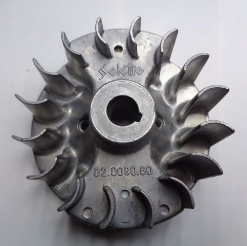 маховик ом 725 для триммеров купить, цена, фото, описание, характеристики, инструкция, отзывы, недорого купить, скидка, официальный сайт, магазин, самара, заказать